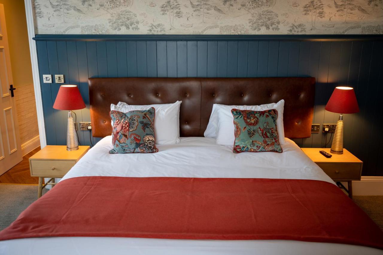 Victoria Hotel By Chef & Brewer Collection Menai Bridge Exteriér fotografie