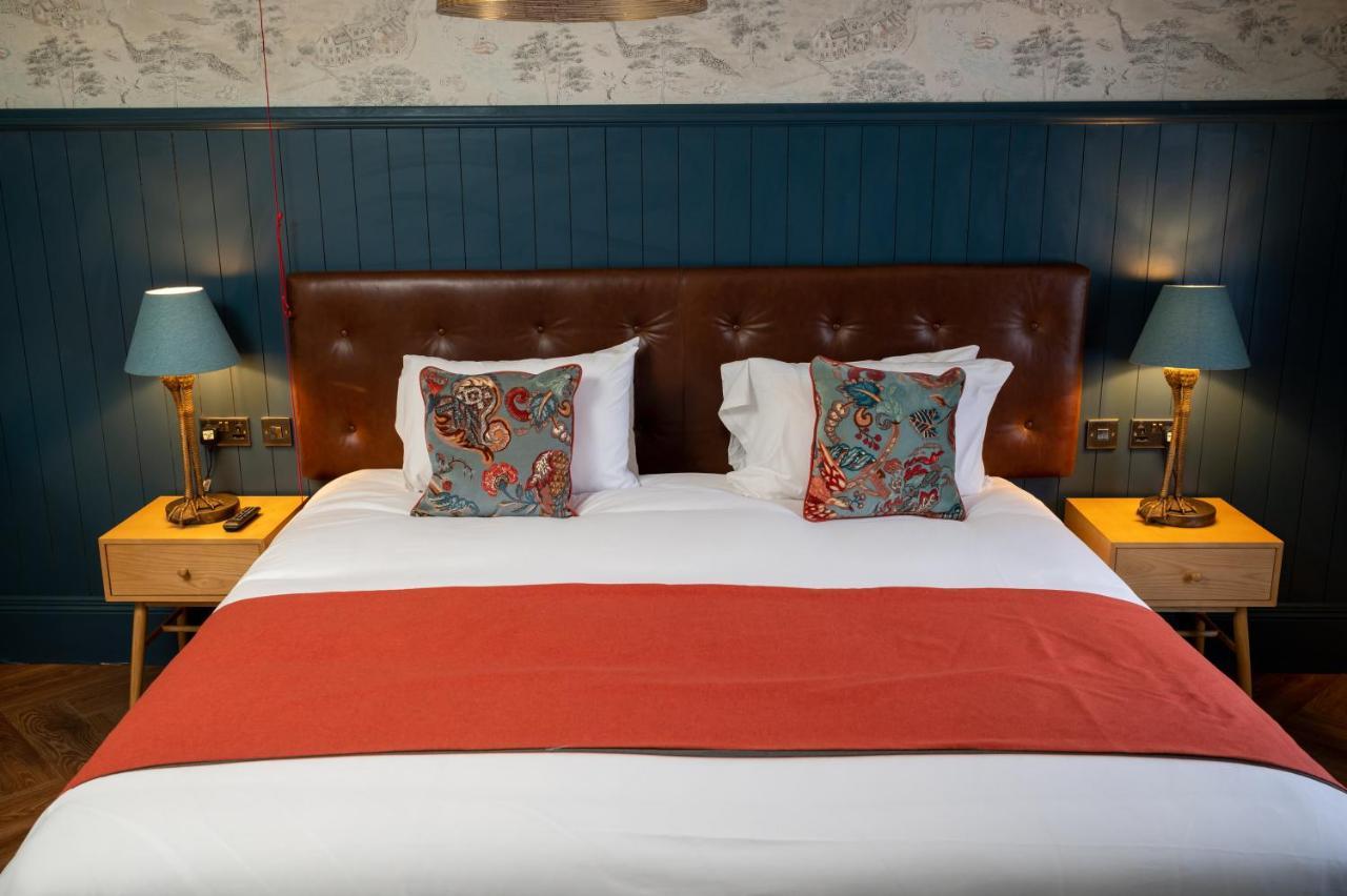 Victoria Hotel By Chef & Brewer Collection Menai Bridge Exteriér fotografie