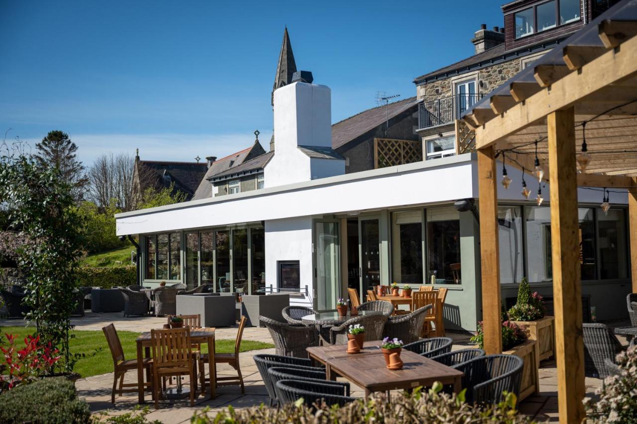 Victoria Hotel By Chef & Brewer Collection Menai Bridge Exteriér fotografie