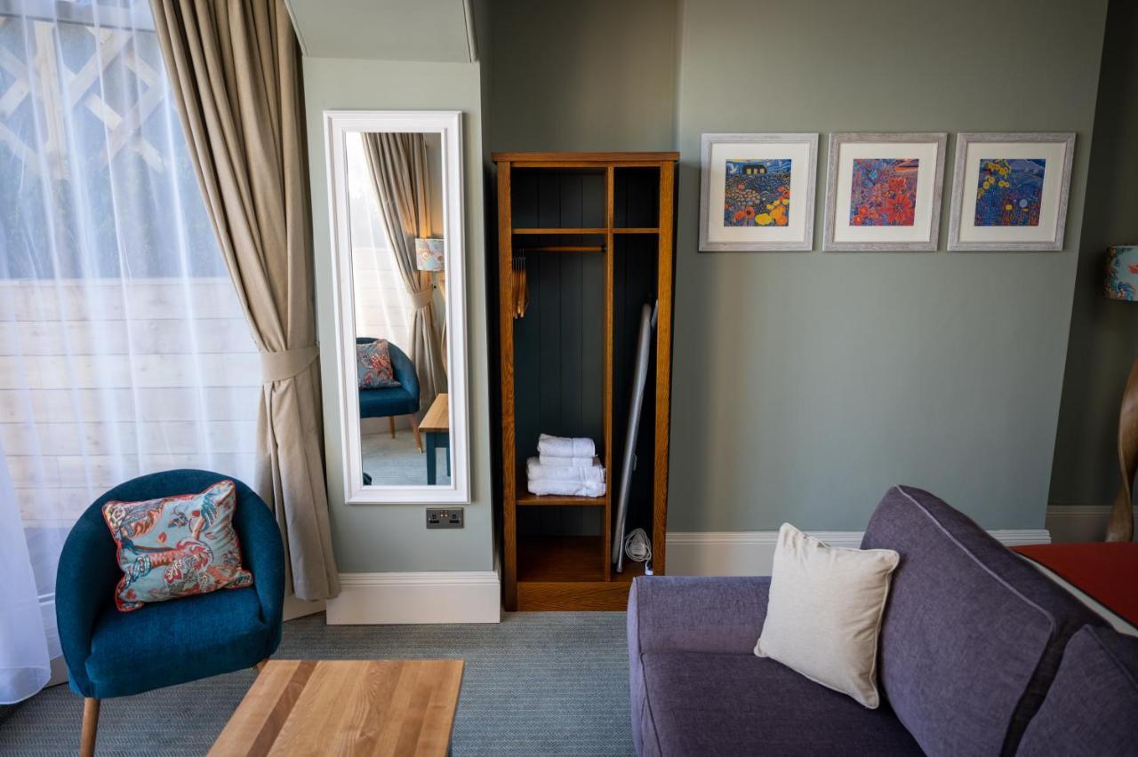 Victoria Hotel By Chef & Brewer Collection Menai Bridge Exteriér fotografie