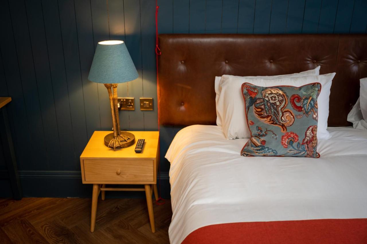 Victoria Hotel By Chef & Brewer Collection Menai Bridge Exteriér fotografie